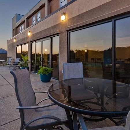 Hampton Inn Princeton Екстер'єр фото